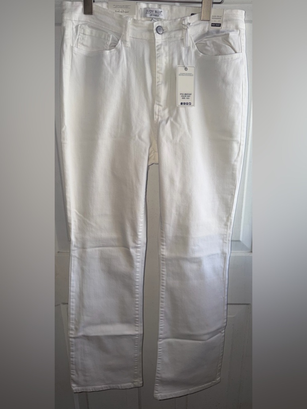 Judy Blue White High Waist Bootcut Jeans NWT Size 13/31